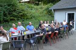 Grillabend mit der Tanzgruppe Gracja und der Bürgermeisterdelegation an der Jugendherberge Hausberge